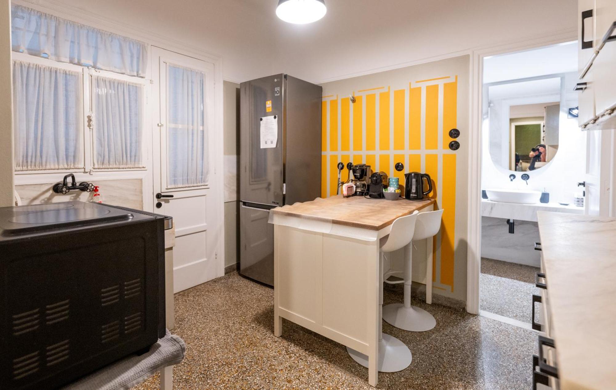 Entire Apartment - Heart Of Афіни Екстер'єр фото